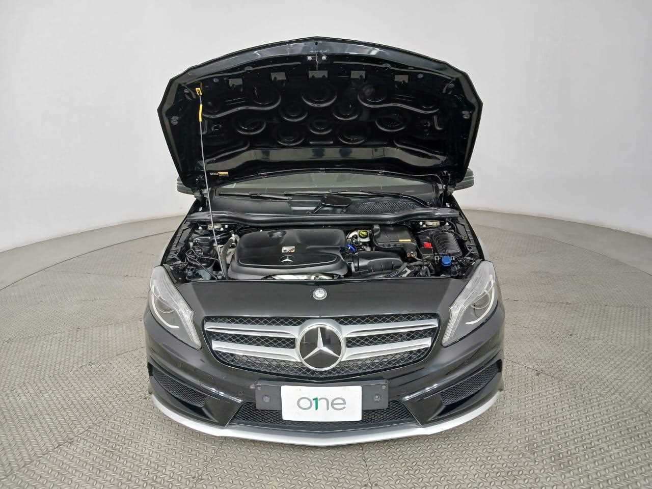 Mercedes-Benz A - One A