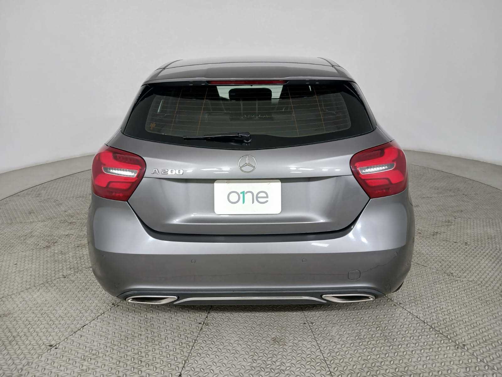 Mercedes-Benz A - One A