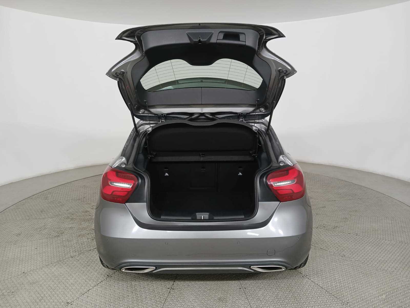 Mercedes-Benz A - One A