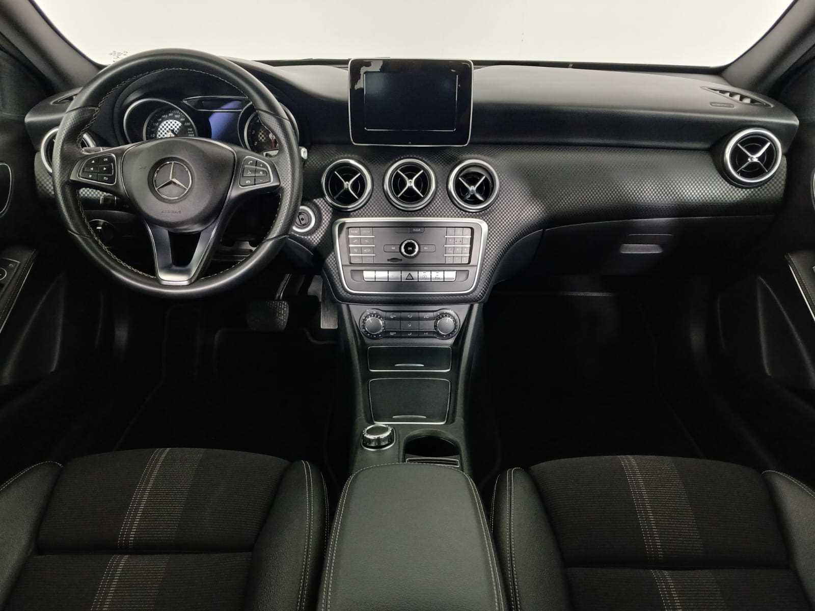 Mercedes-Benz A - One A