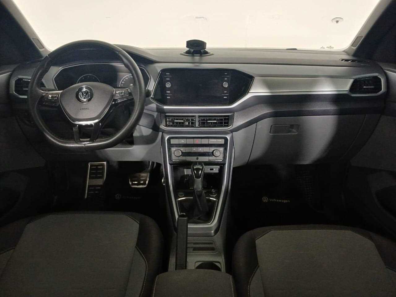 Volkswagen T-Cross - One T-Cross