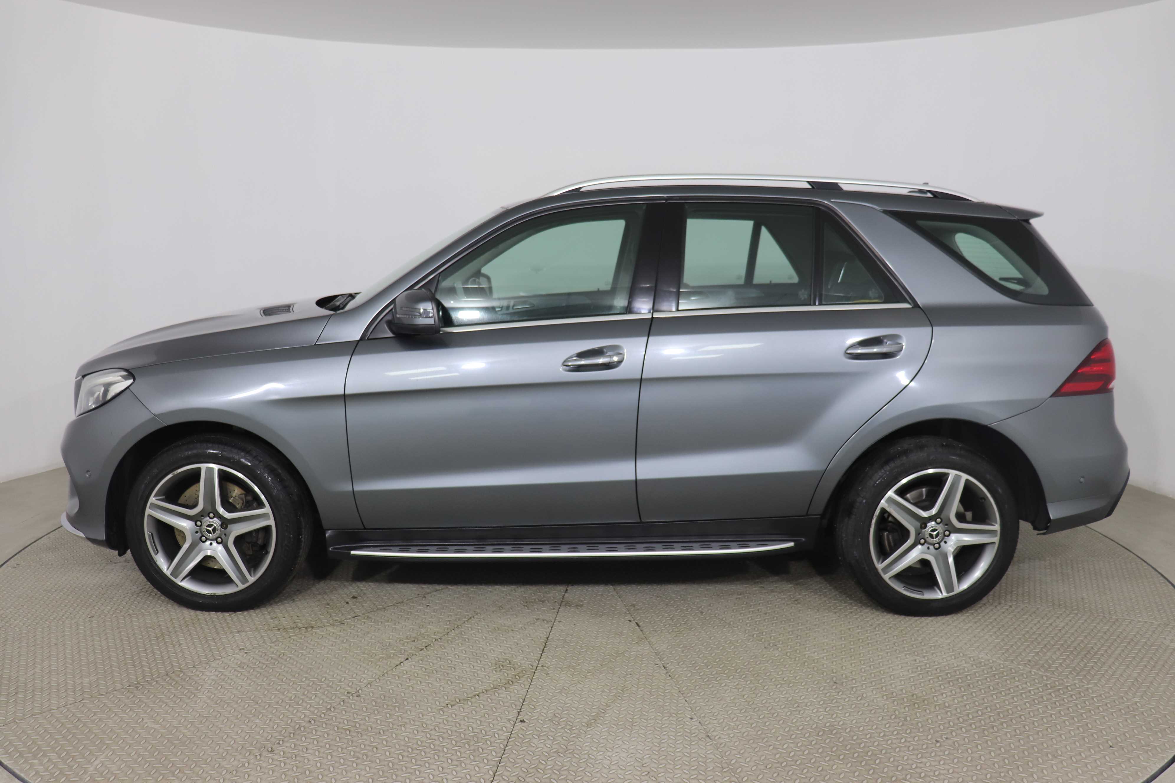 Mercedes-Benz GLE - One GLE