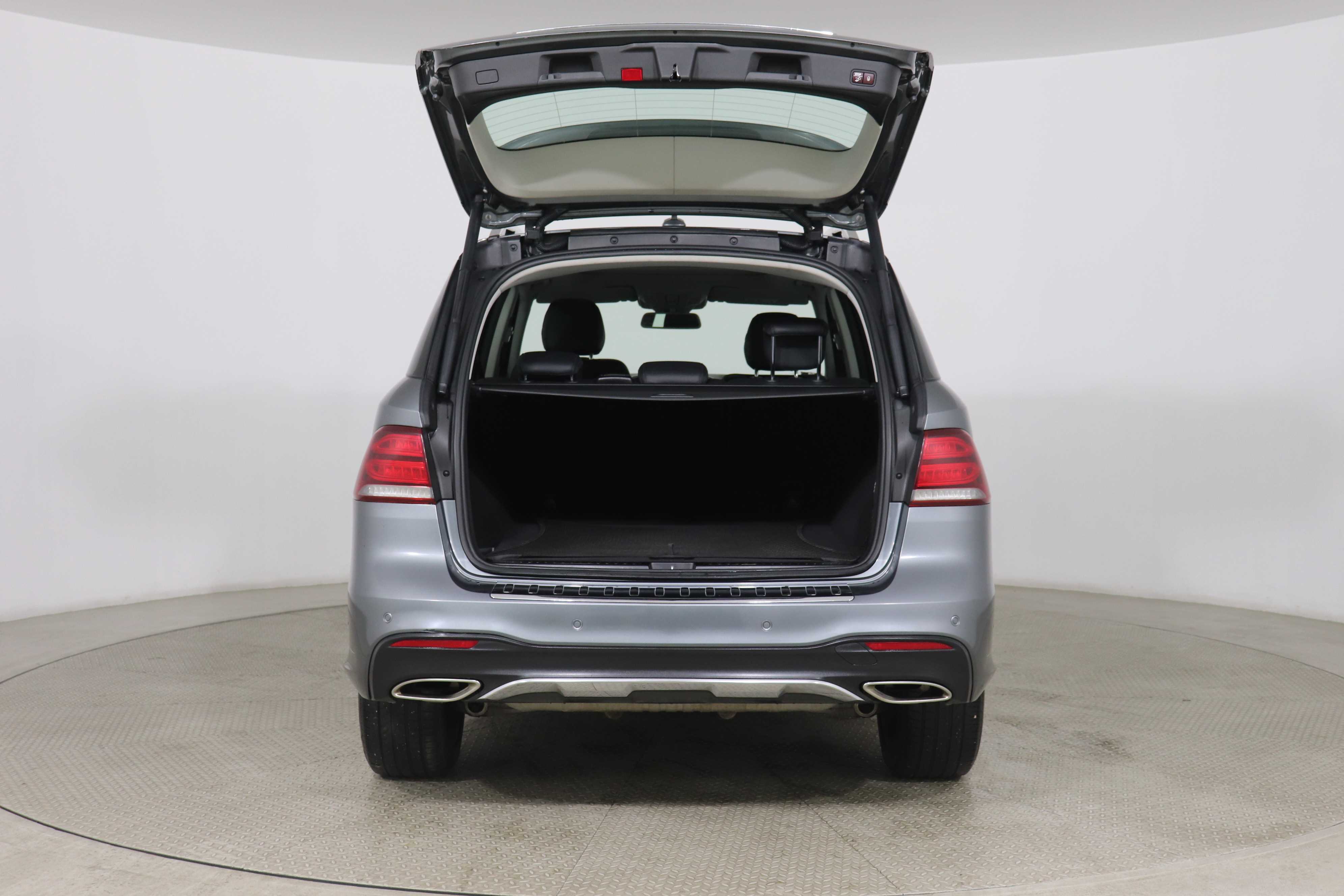 Mercedes-Benz GLE - One GLE