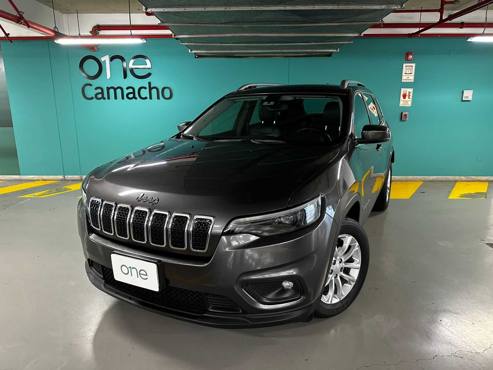 Jeep Cherokee - One Cherokee