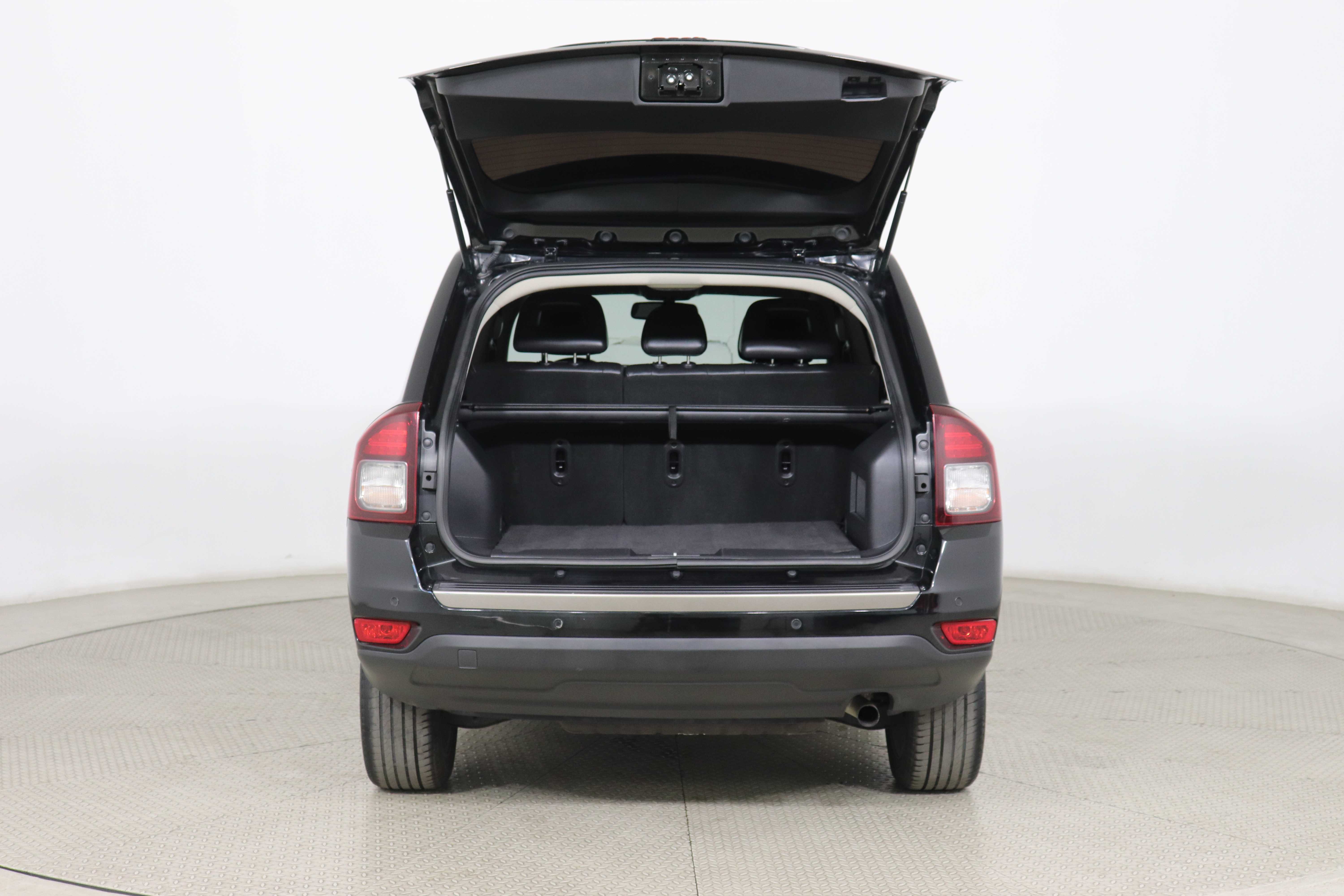 Jeep Compass - One Compass