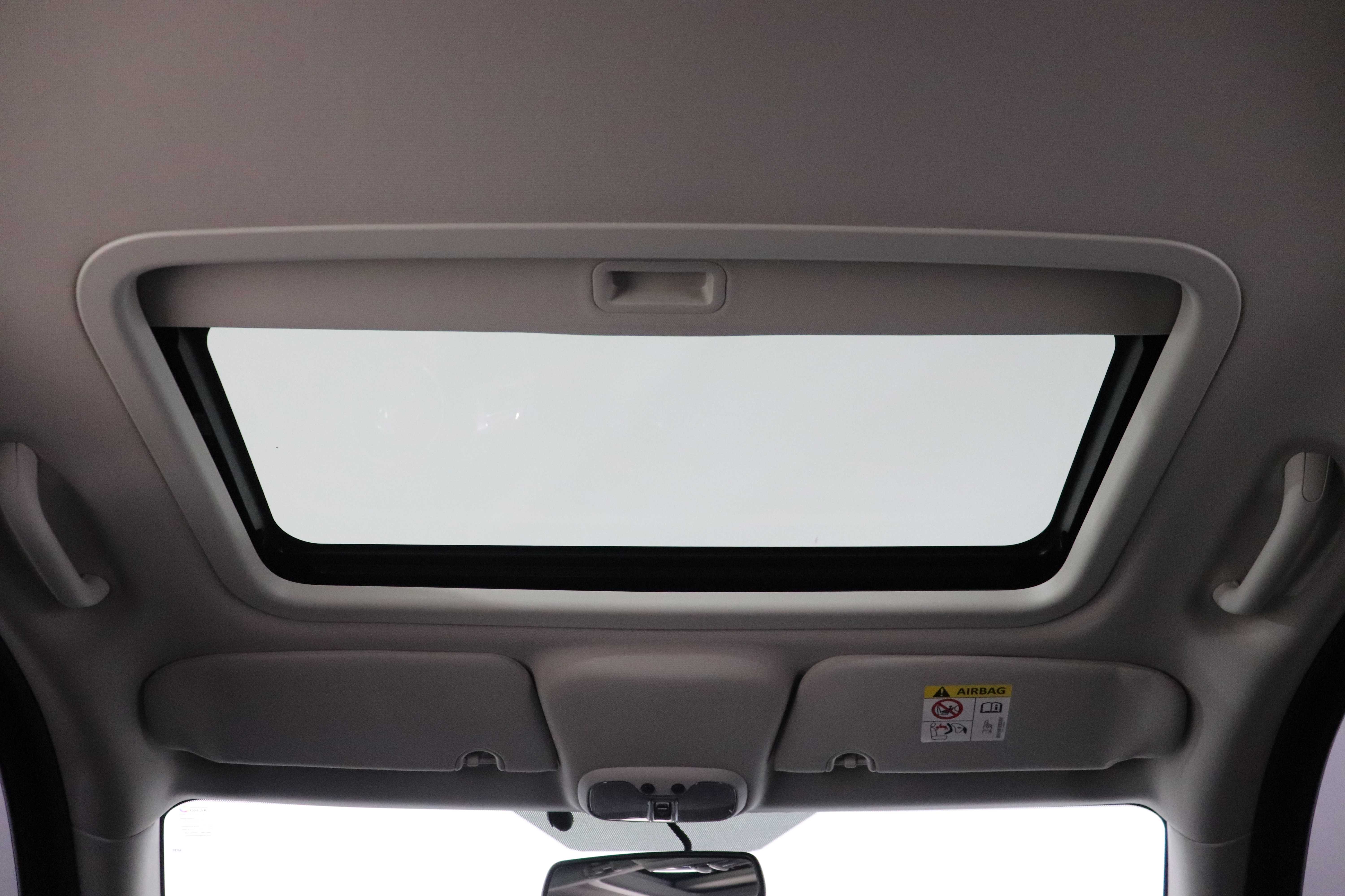 Jeep Compass - One Compass