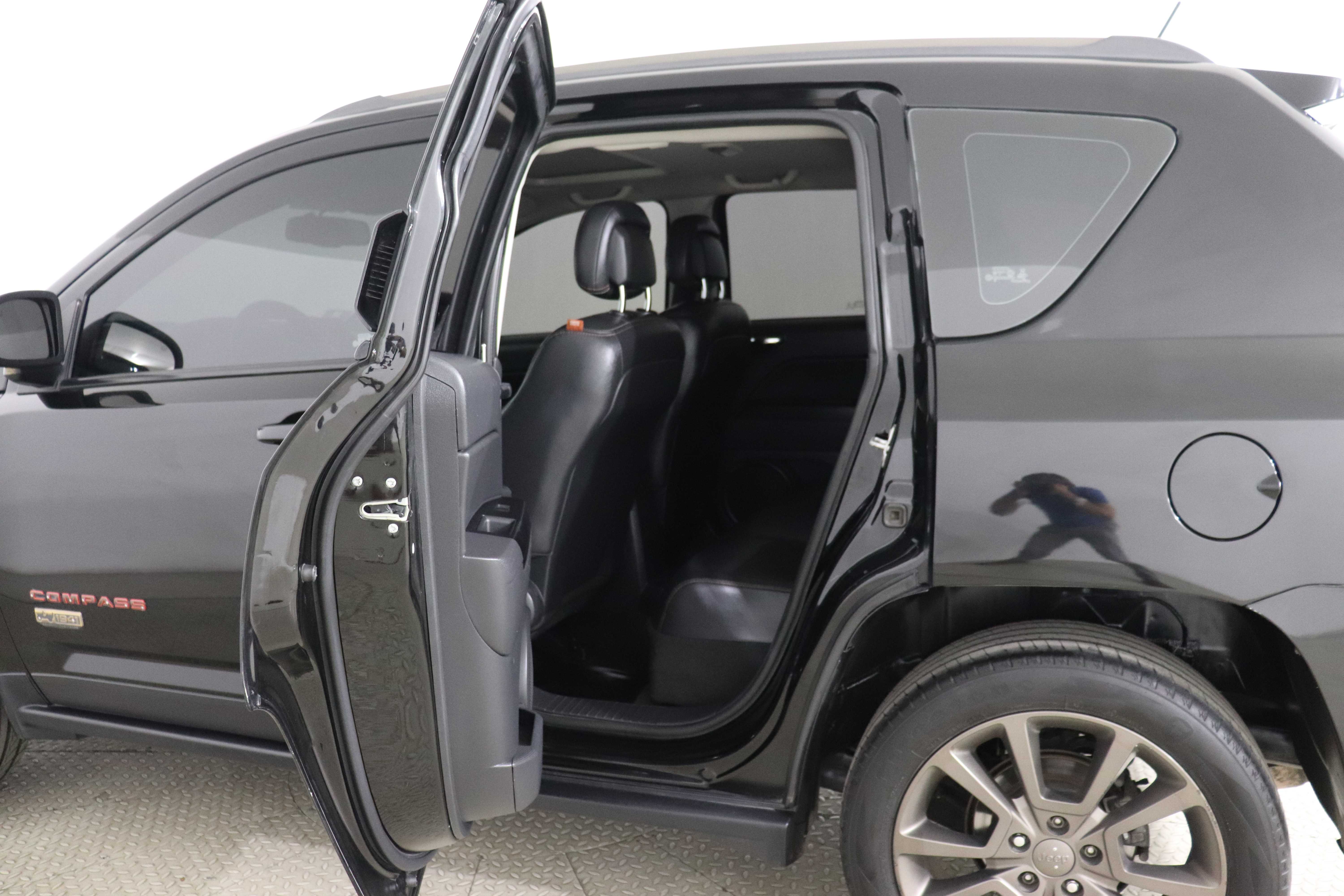 Jeep Compass - One Compass