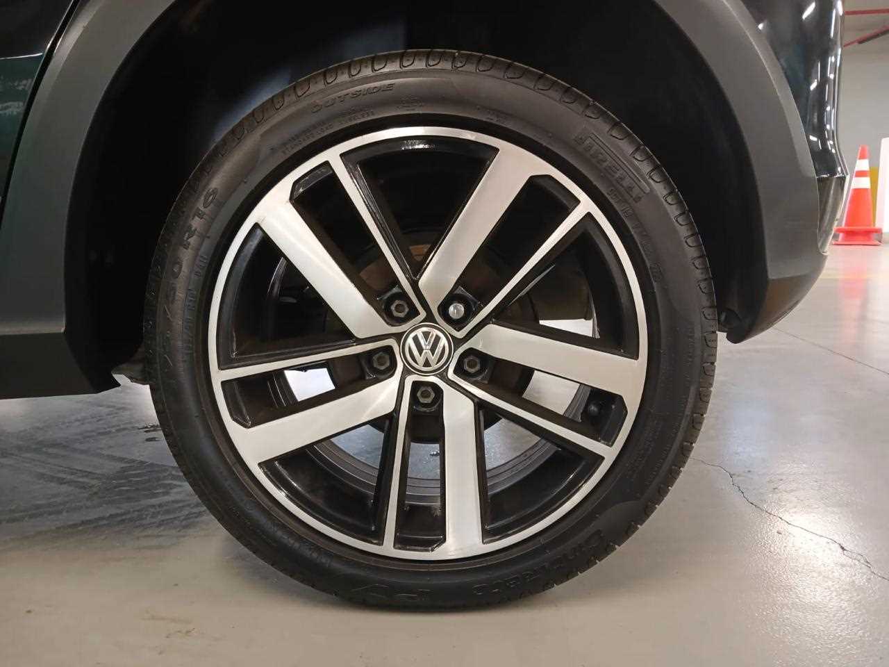 Volkswagen Crossfox - One Crossfox