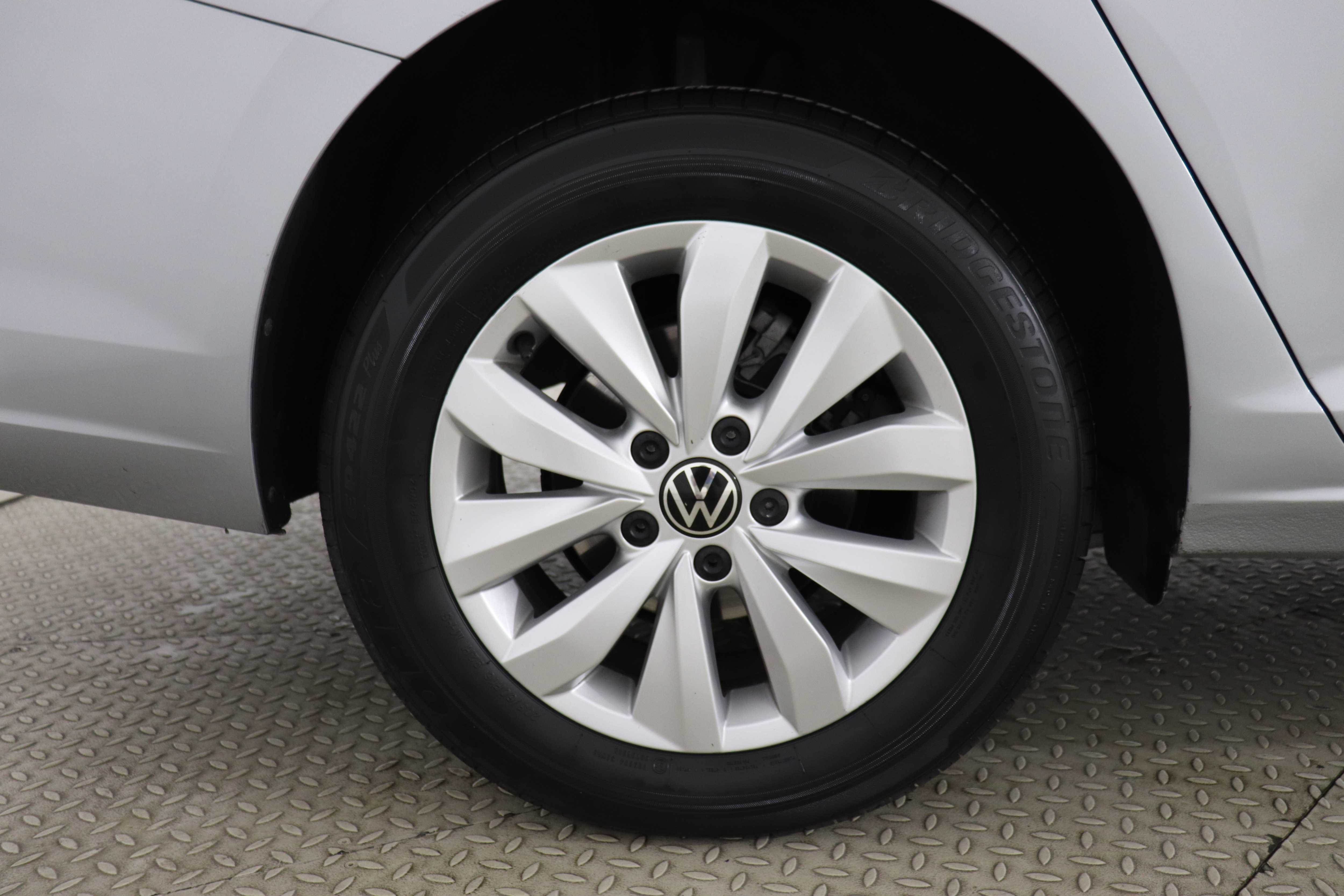 Volkswagen Jetta - One Jetta