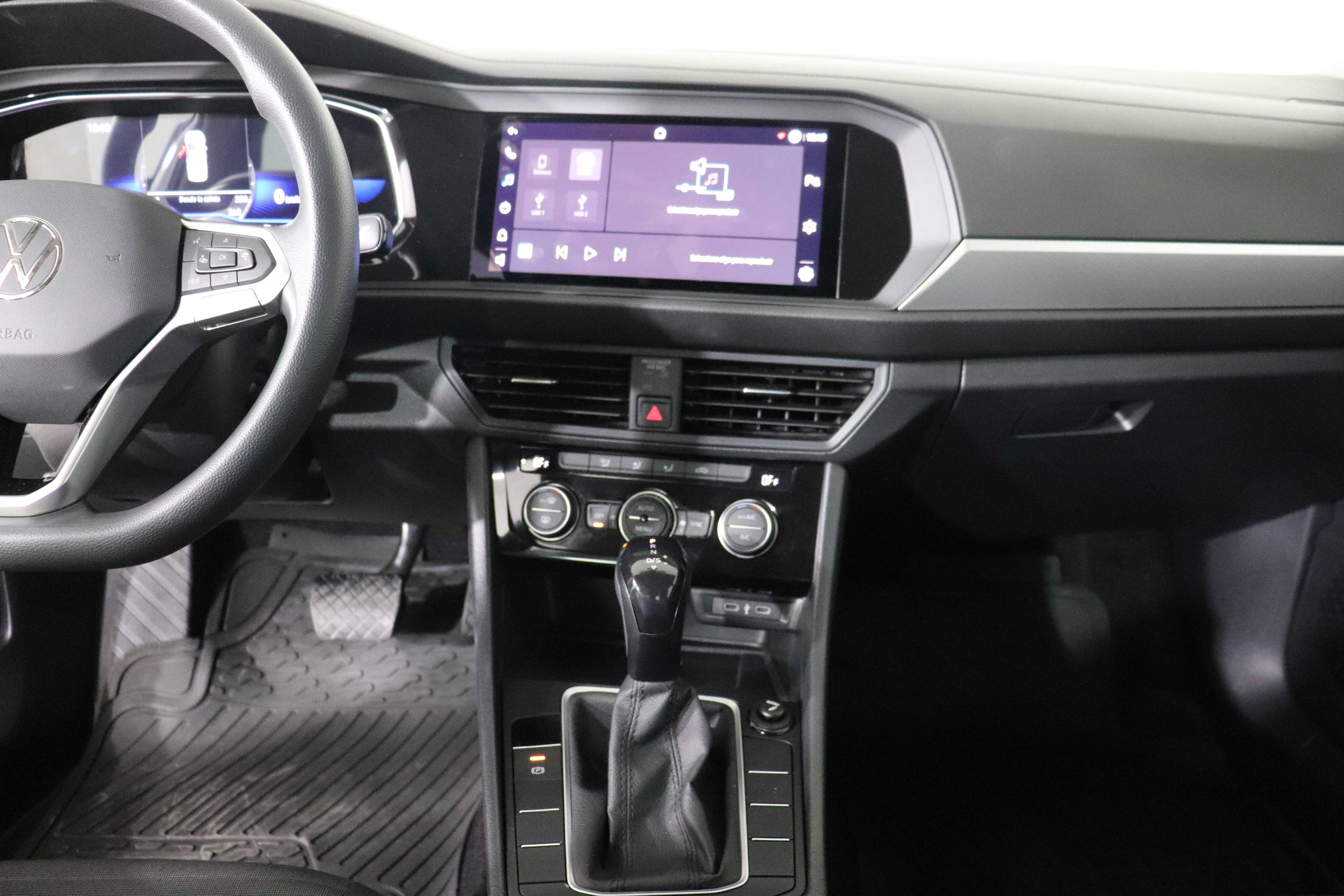 Volkswagen Jetta - One Jetta