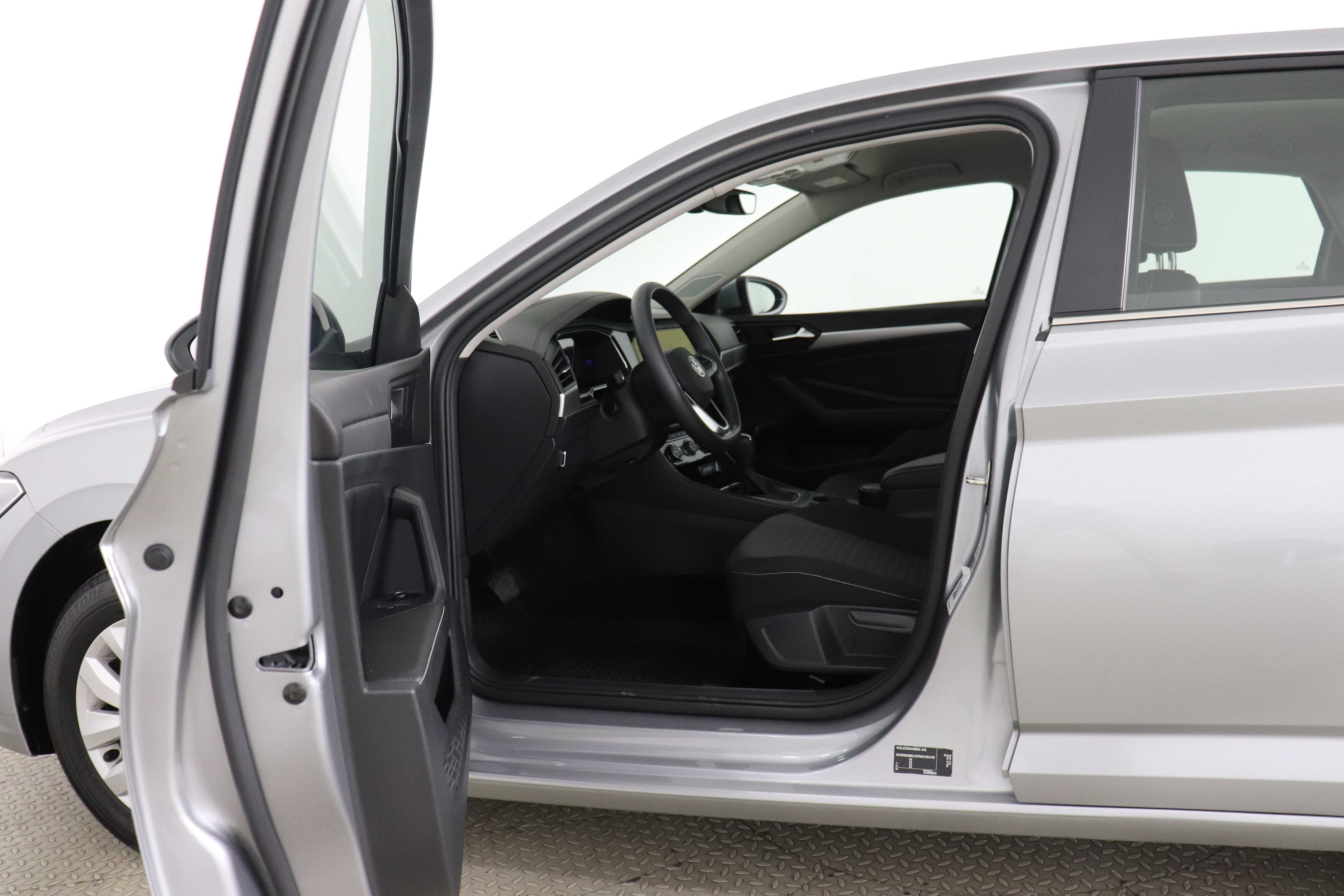 Volkswagen Jetta - One Jetta