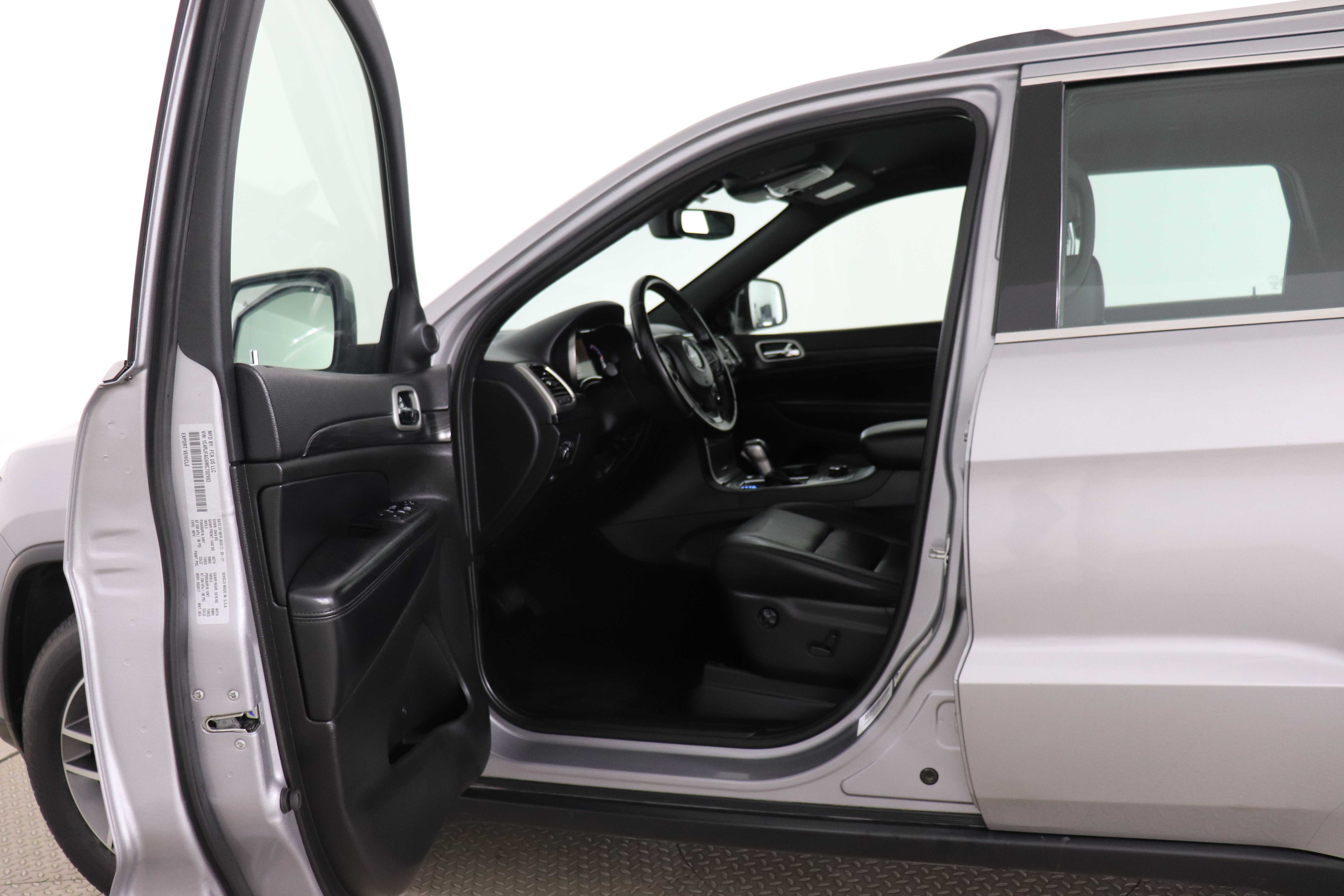 Jeep Grand Cherokee - One Grand Cherokee