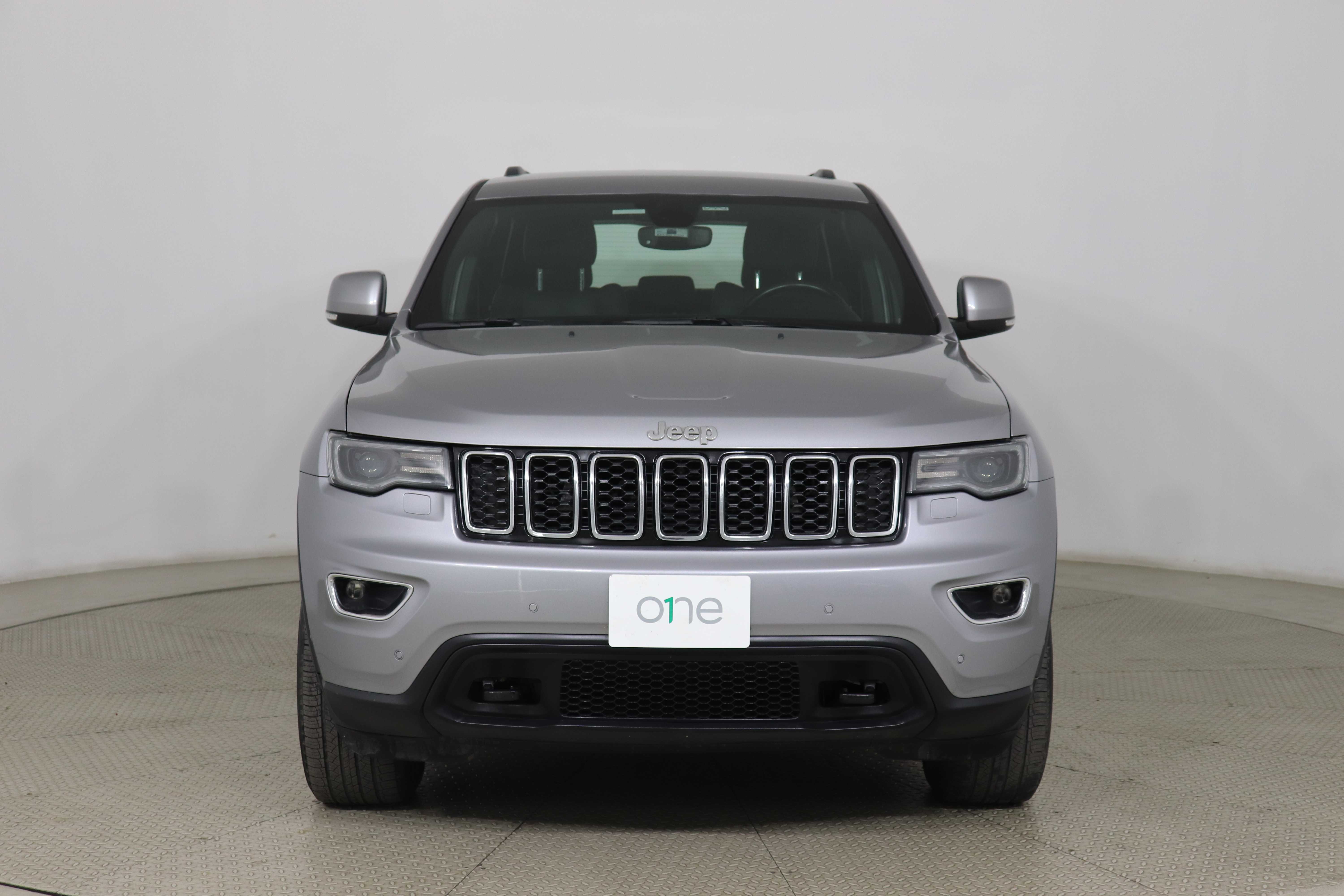 Jeep Grand Cherokee - One Grand Cherokee