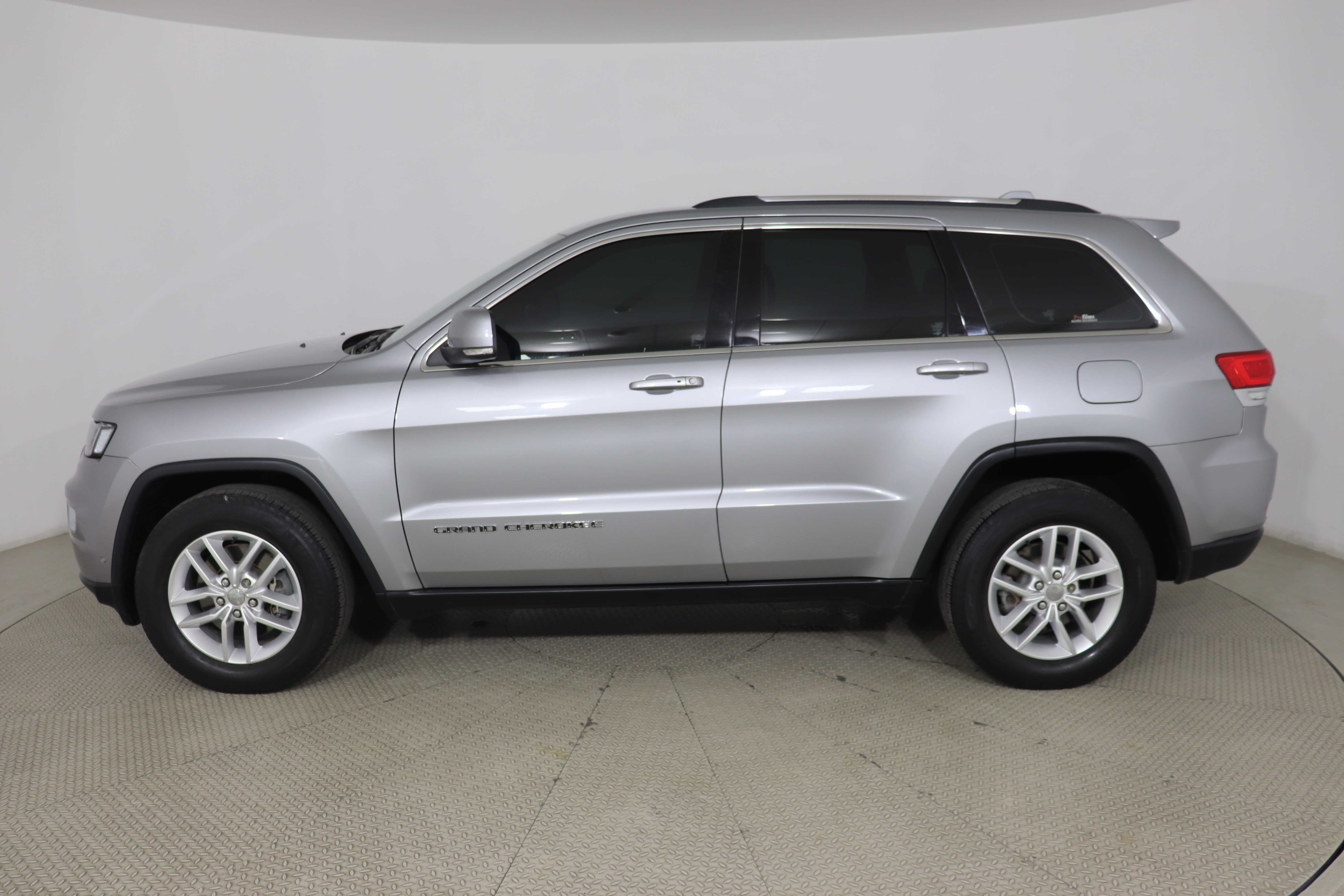 Grand Cherokee