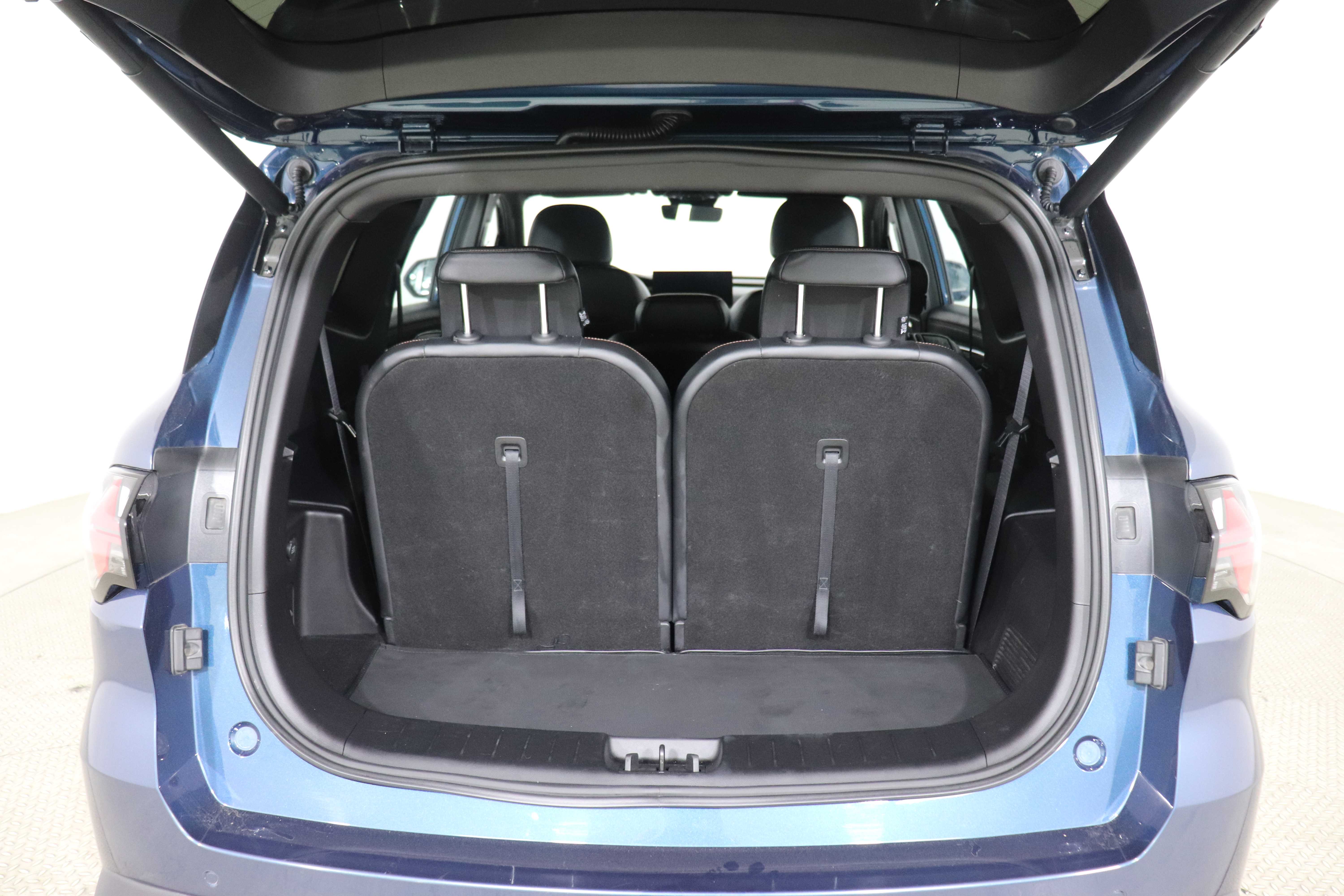 Geely Okavango - One Okavango