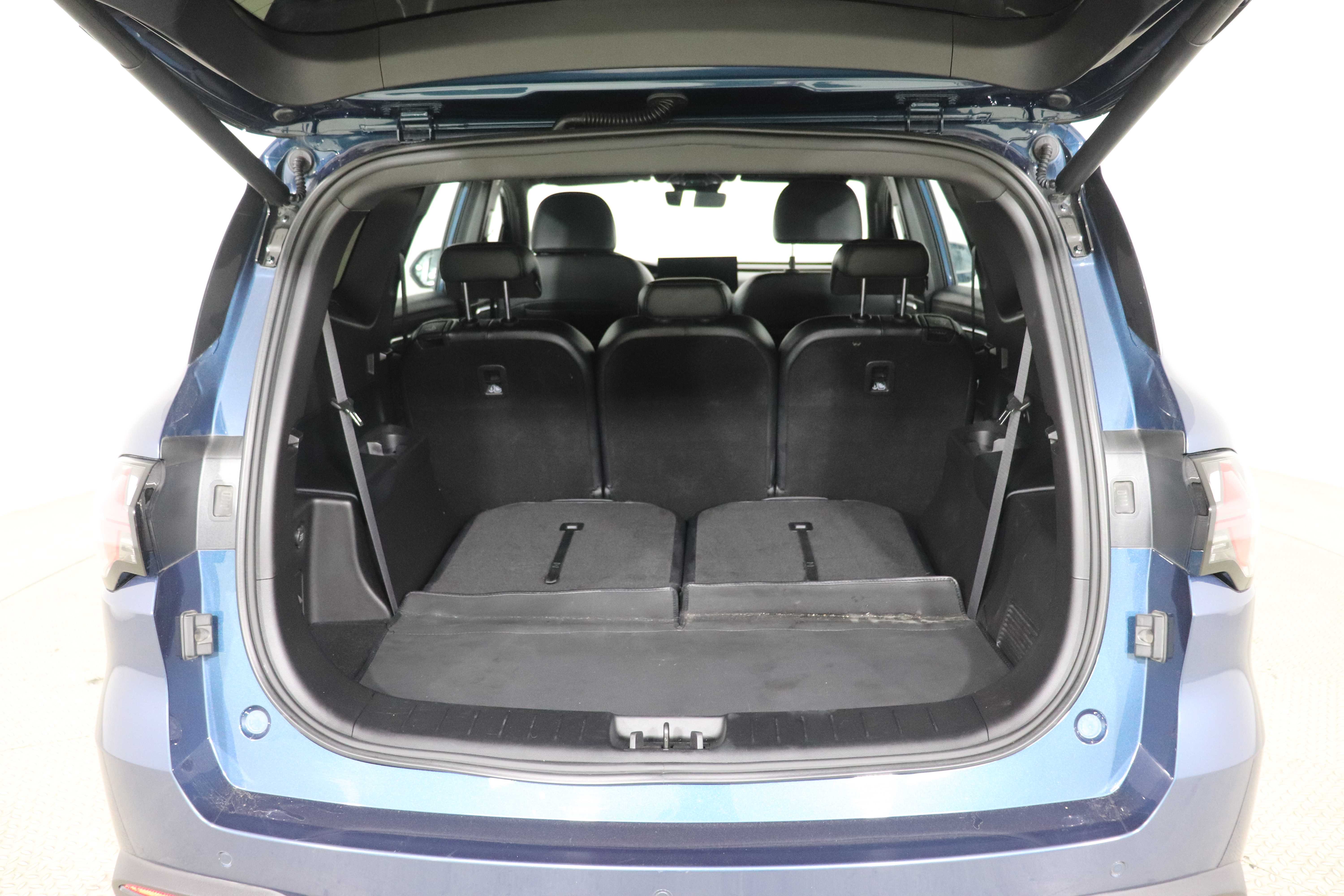 Geely Okavango - One Okavango